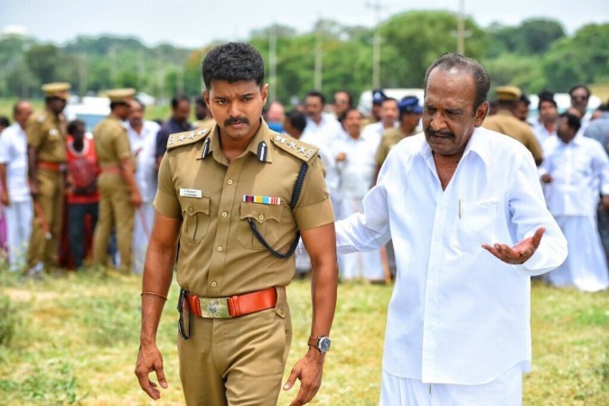 J Mahendran and Vijay's rare and unseen picture J Mahendran and Vijay's rare and unseen picture