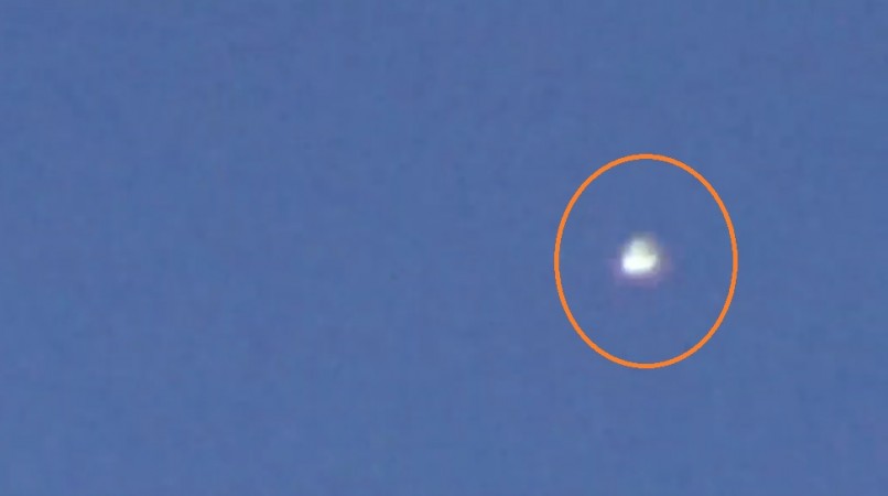 Glowing UFO with wings spotted in Australia, conspiracy theorists ...