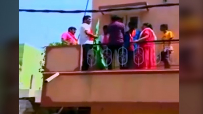Muslim Woman targeted for the Islamic flag