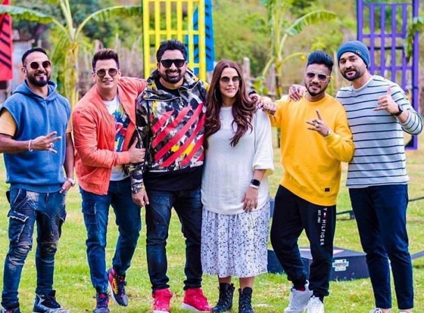 MTV Roadies Real Heroes gang leaders (from left: Nikhil Chinapa, Prince Narula, Rannvijay Singha, Neha Dhupia, Raftaar, Sandeep Singh) Gang leaders of MTV Roadies Real Heroes