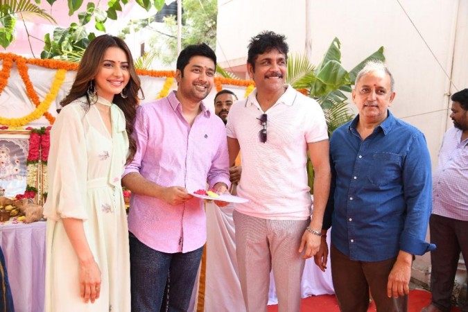   Launch of the movie Manmadhudu 2 "title =" Launch of the movie Manmadhudu 2 "width =" 660 "height =" auto "tw =" 960 "th =" 640 "/> 

<figcaption clbad=