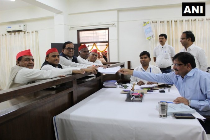 Samajwadi Party chief Akhilesh Yadav files nomination from Azamgarh parliamentary constituency. Akhilesh Yadav