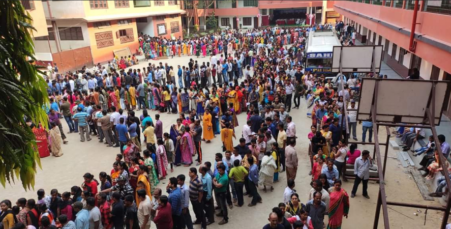 Polling has begun in 15 Assembly constituencies in Karnataka Phase 3 of Lok Sabha Elections 2019