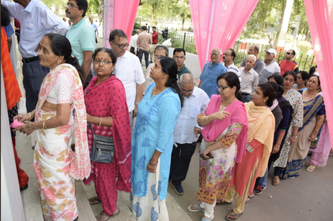 Over 10.17 crore voters will decide the fate of 979 candidates. voting phase 4