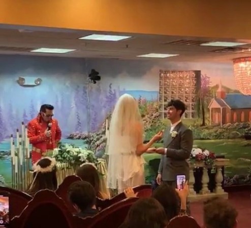 Joe Jonas and Sophie Turner Joe Jonas and Sophie Turner