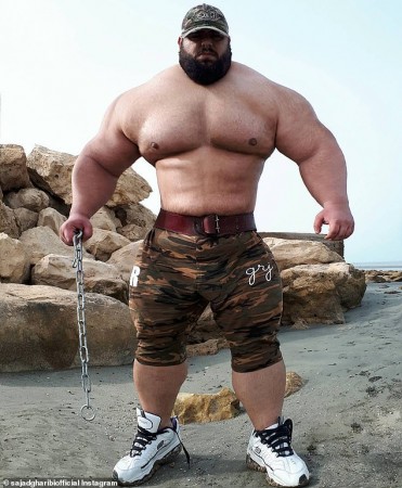 The Iranian Hulk is getting ready to make his MMA debut Iranian Hulk