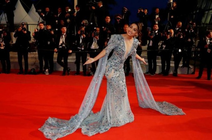 Hina Khan at Cannes Film Festival 2019 Hina Khan at Cannes Film Festival 2019