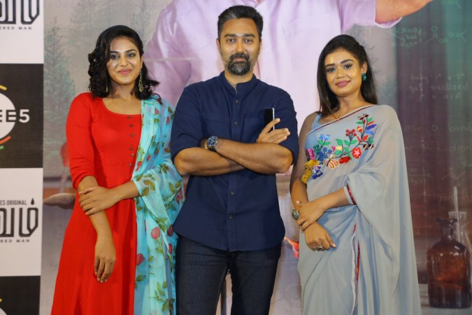 Prasanna at an event of his web series, Thiravam. Prasanna with his Thiravam co-stars