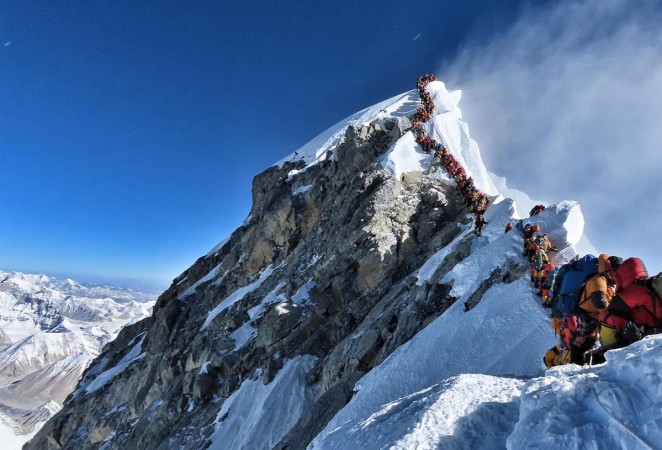 With Robin Haynes Fisher's death, the toll touches 8 in the current climbing season that ends this month. Mount everest