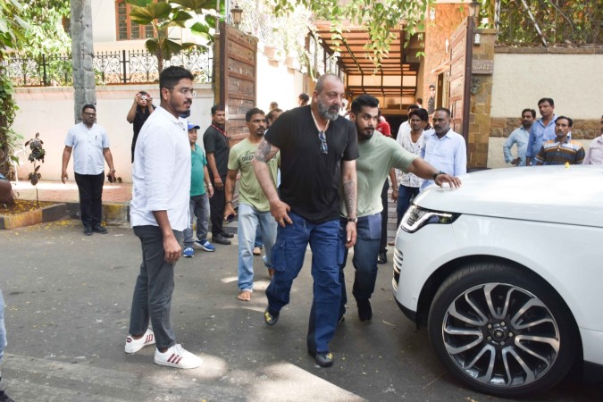 Sanjay Dutt at Veeru Devgan funeral. Sanjay Dutt at Veeru Devgan funeral