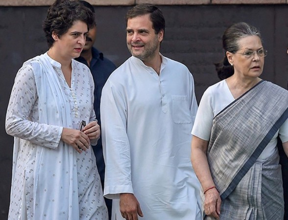 Congress president Rahul Gandhi has made up his mind and is adamant on resigning as the party chief. rahul priyanka sonia