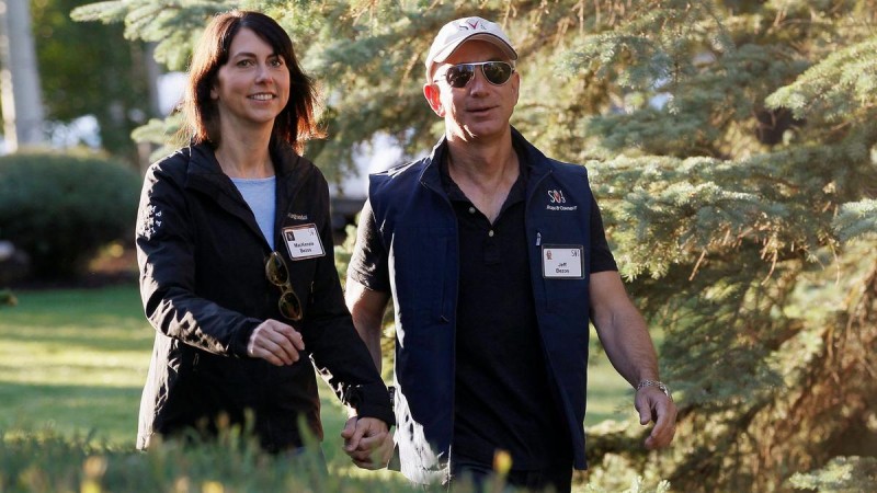 Mackenzie Bezos has decided to give half of her fortune to charity. Mackenzey Bezos