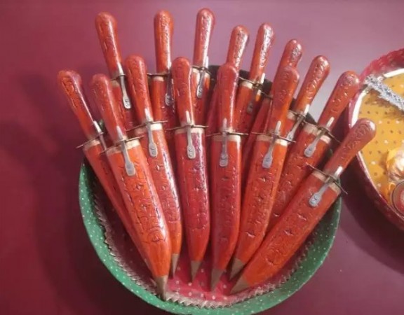 Knives distributed by ABHM Knives distributed by ABHM