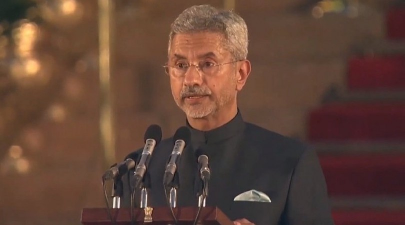 Dr Subrahmanyam Jaishankar takes oath as Union Minister at a swearing-in ceremony at Rashtrapati Bhavan in New Delhi on May 30, 2019 Dr Subrahmanyam Jaishankar