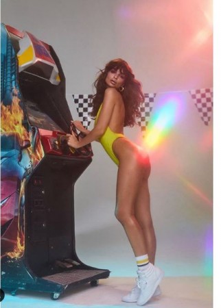 Emily Ratajkowski Emily Ratajkowski