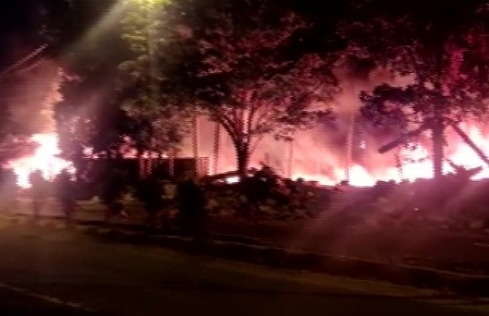 Fire at Attur Layout fire