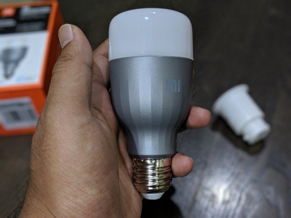 Mi LED Smart Bulb review Mi LED Smart Bulb review