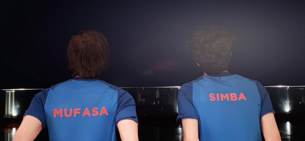 Shah Rukh Khan with his son Aryan Khan Shah Rukh Khan with his son Aryan Khan