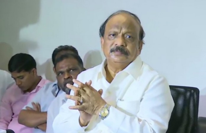 Shivajinagar MLA R Roshan Baig Shivajinagar MLA R Roshan Baig