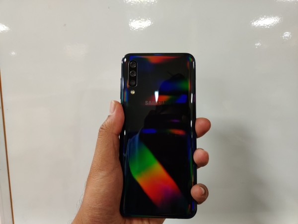 Samsung Galaxy A50 review Samsung Galaxy A50 review