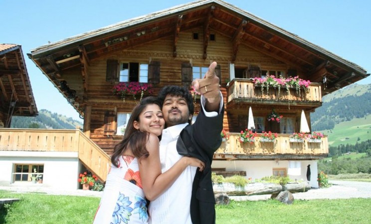 A photo from Nayanthara and Vijay in Villu. Vijay and Nayanthara in Villu