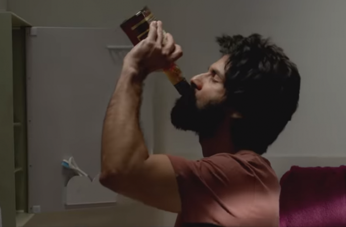 Kabir Singh still Kabir Singh still