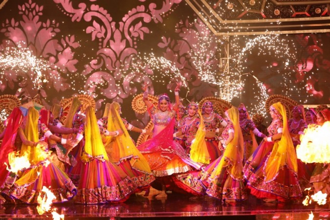 Shilpa Shetty's Ghoomar performance at the grand finale of Super Dancer 3 Shilpa Shetty's Ghoomar performance at the grand finale of Super Dancer 3