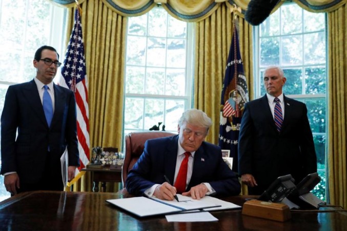 US President Donald Trump US-Iran sanctions