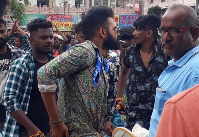 Ram Pothineni smoking on iSmart Shankar set Ram Pothineni smoking on iSmart Shankar set