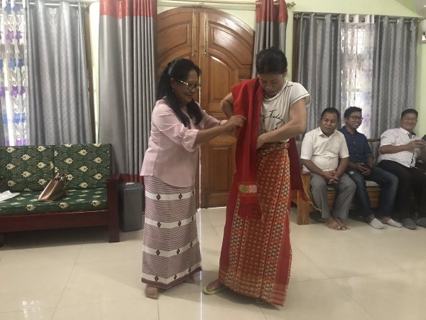 Mary Kom wearing the traditional Kom dress Mary Kom