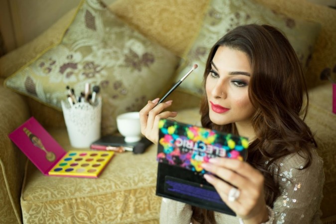 Samaira Sandhu Samaira Sandhu