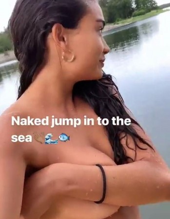 Kelly Gale Kelly Gale
