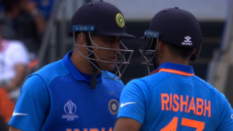 Mahendra Singh Dhoni and Rishabh Pant. Dhoni Pant