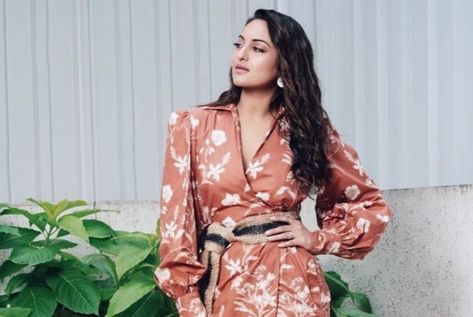Sonakshi Sinha 弥亚·海纳塔