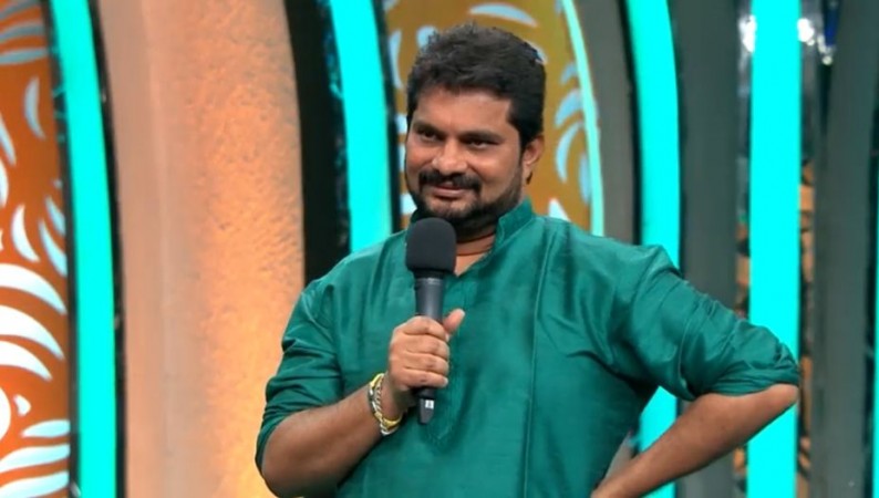 Jaffar Babu addressing Bigg Boss Telugu 3 contestatns after his elimination Jaffar Babu addressing Bigg Boss Telugu 3 contestatns after his elimination