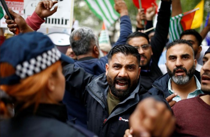 Demonstrator gathered outside the Indian High Commission in London, August 15, 2019 to protest against the scrapping of Article 370 in Kashmir by the Indian government. anti-India protests in London on Independence Day