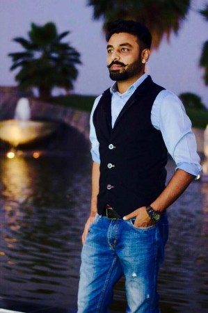 Ayub Khan
