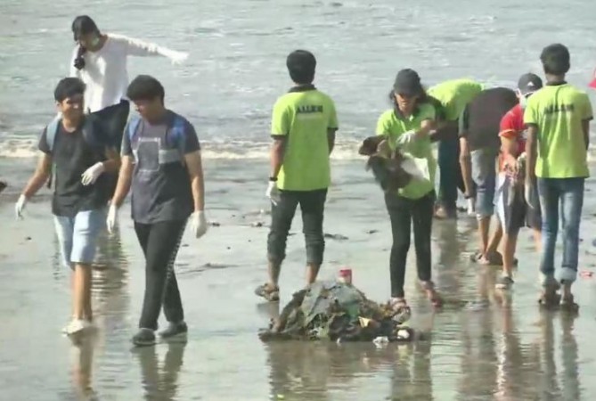 Beach clean up