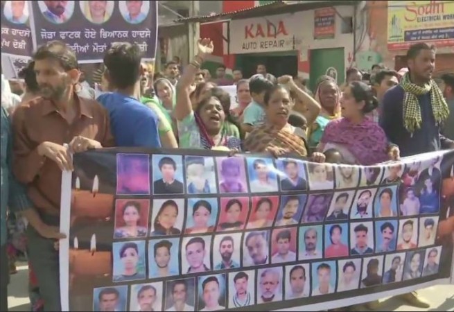 Families of the victims of 2018 Amritsar train accident stage a protest march in Amritsar (Image: Twitter) 2018 Amritsar Train Accident Protest
