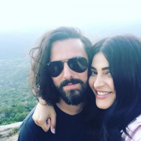 Shruti Haasan, Michael Corsale Shruti Haasan, Michael Corsale