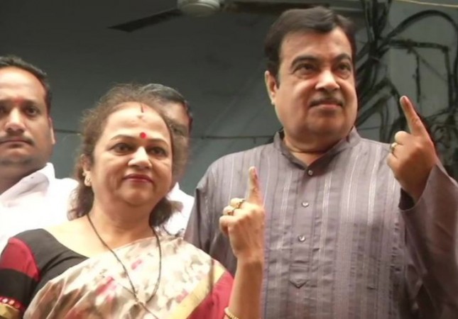 Nitin Gadkari