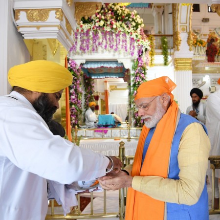 Image Modi Tweet