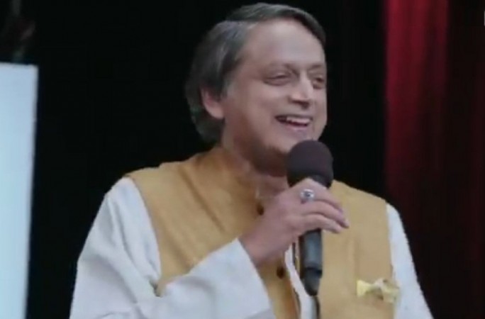 Shashi Tharoor in One Mic Stand Shashi Tharoor in One Mic Stand