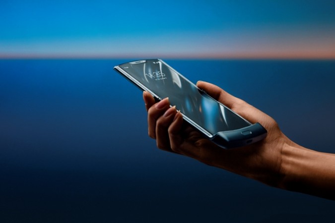 Meet all-new Razr Meet all-new Razr