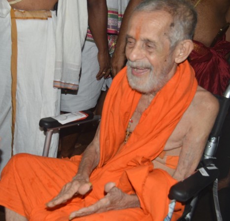 Pejavara Mutt chief Vishwesha Teertha Swami Pejavara Mutt Vishwesha Teertha Swami