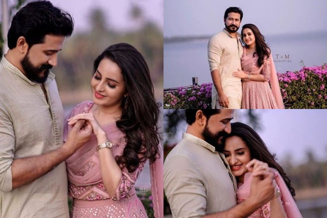 Bhama gets engaged to Arun. Bhama's Engagement