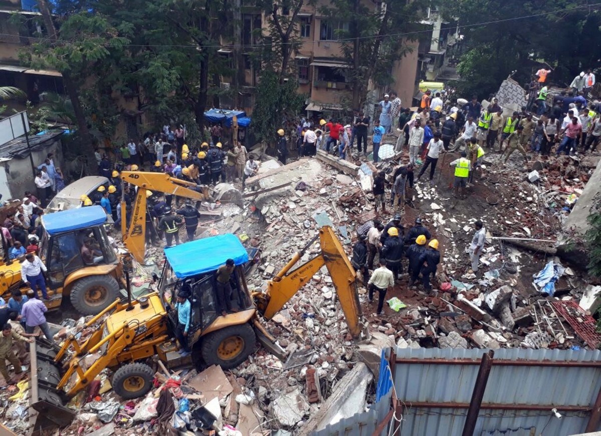 Ghatkopar building collapse: At least 12 killed, many feared trapped ...