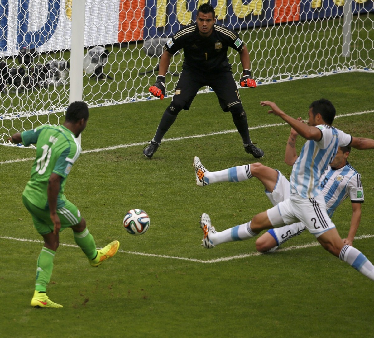 FIFA World Cup 2014 Highlights Nigeria in Last Sixteen Despite Narrow