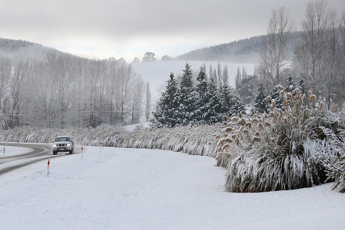 Snow settles in the township of Dipton on July 12, 2017 in Invercargill, New Zealand. New Zealand
