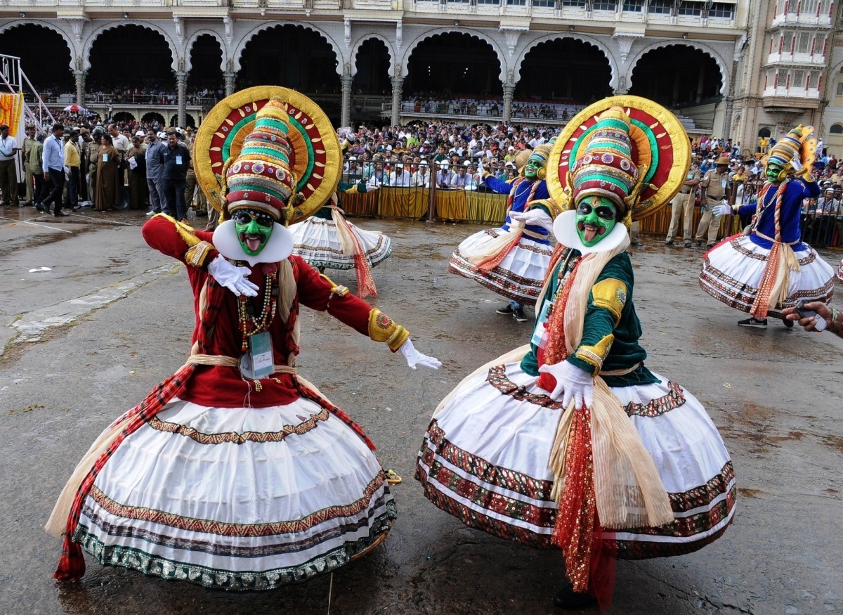 In photos Jamboo Savari procession and Torchlight Parade mark the end